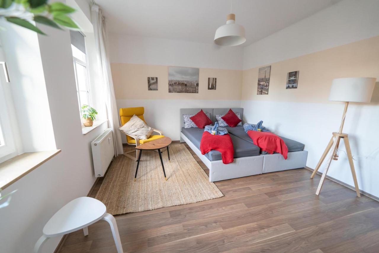 Fullhouse - Zwickau - L12 - 2 Single Beds - Nespresso - Smarttv Apartment Bagian luar foto